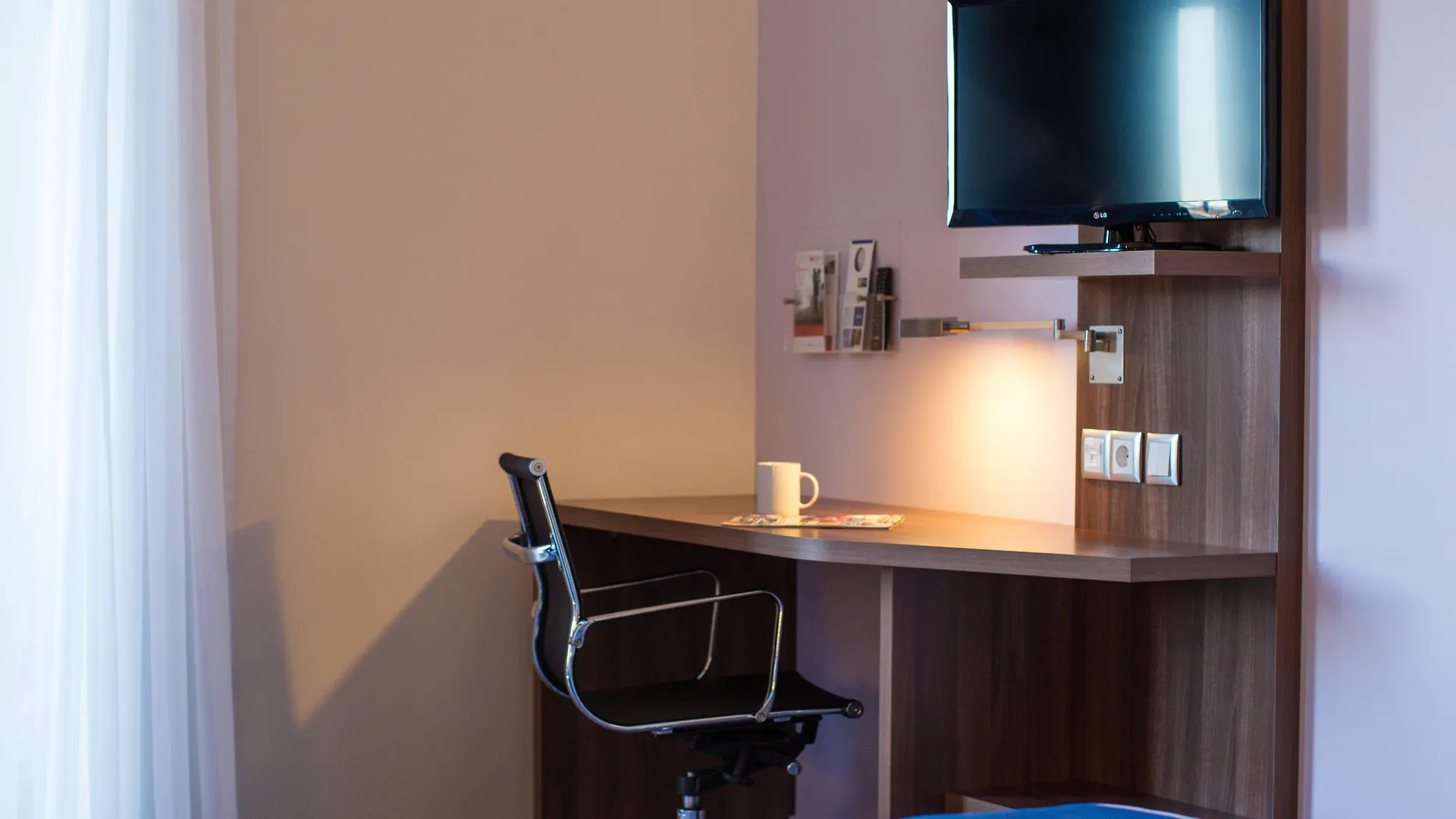 Holiday Inn Express Lisboa - Av. Liberdade By Ihg 3*, Lisbon Portugal
