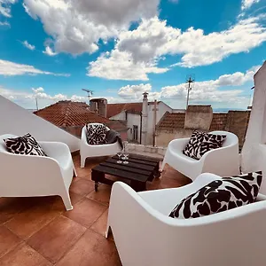 Cosy Alfama Hideout - With Rooftop Terrace Lissabon